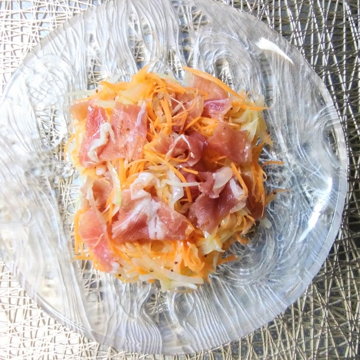 おもてなしに♪生ハムとにんじんと玉ねぎのマリネ